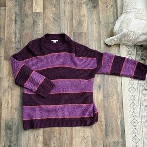 American Eagle Oversized sweater